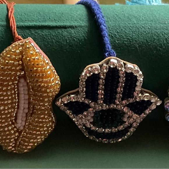 BRACELETS FOR THE BOHO OR MAN THATS MAN ENOUGH TO SPORT 🖤 - Picture 2 of 3